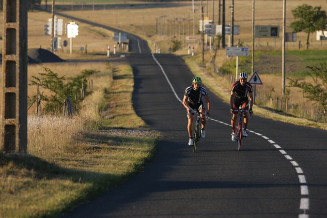 ROAD RACE - ROAD